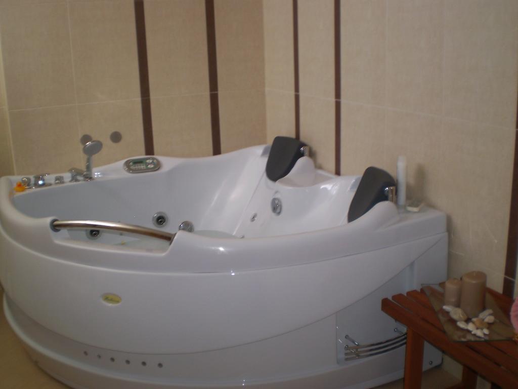 Guest House Rabenseifner - Opatija Jurdani Rum bild